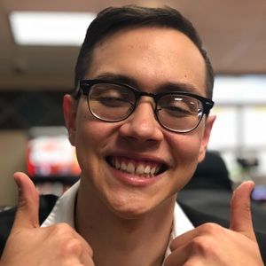 Meet your Posher, Ethan